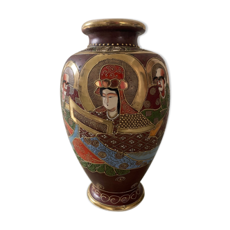 Satsuma Porcelain vase in perfect condition