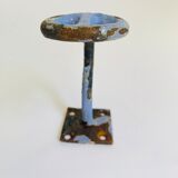 Enamelled cast iron hook