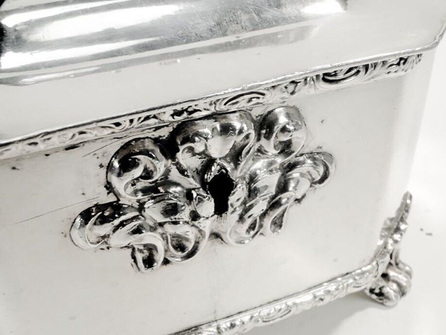 Plat à bonbons du 19ème siècle de Fraget, Varsovie, Pologne, 1850