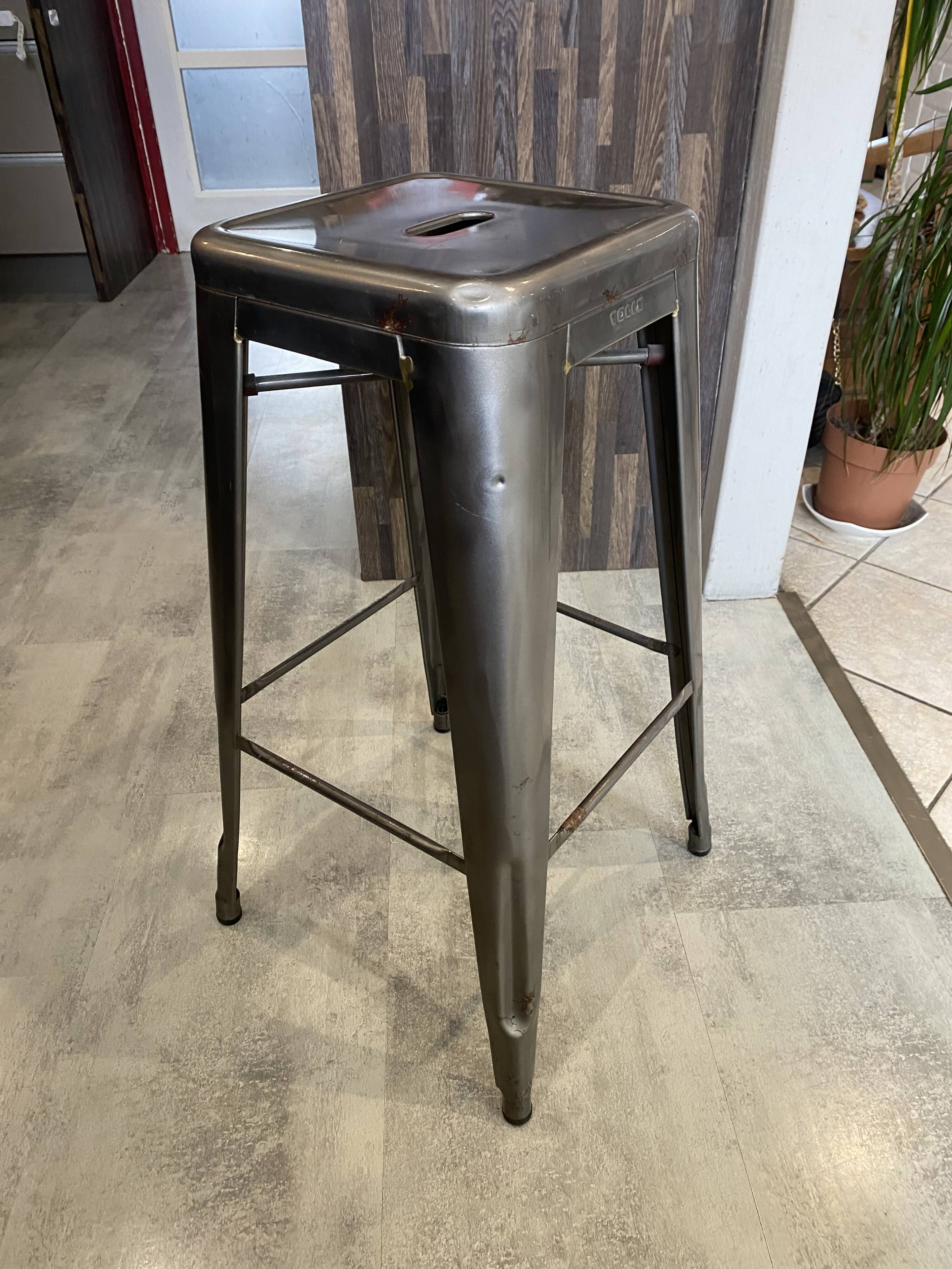 Genuine TOLIX H75 industrial high bar stool, stackable, varnished metal.