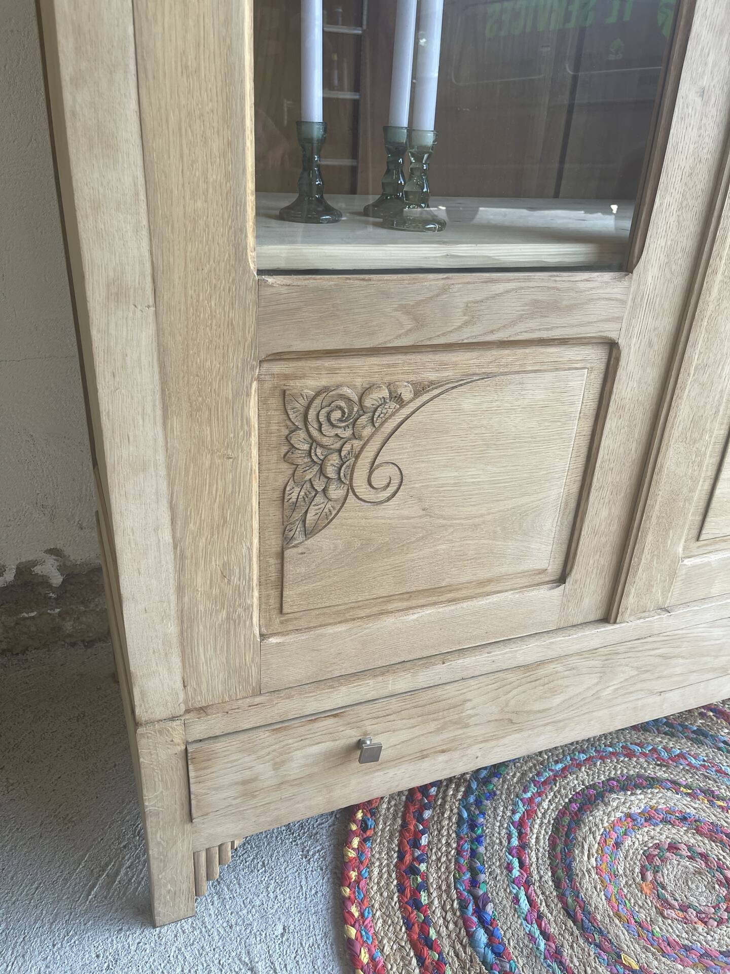 Display cabinet
