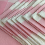 Old tablecloth & 10 napkins