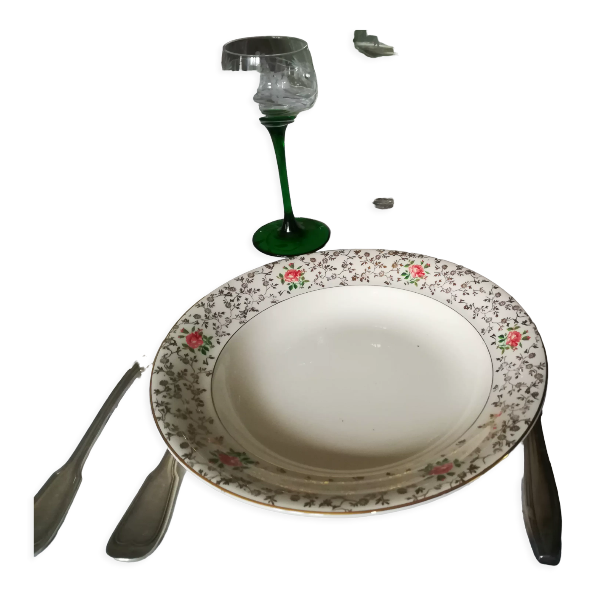 4 engraved Alsace wine glasses green feet