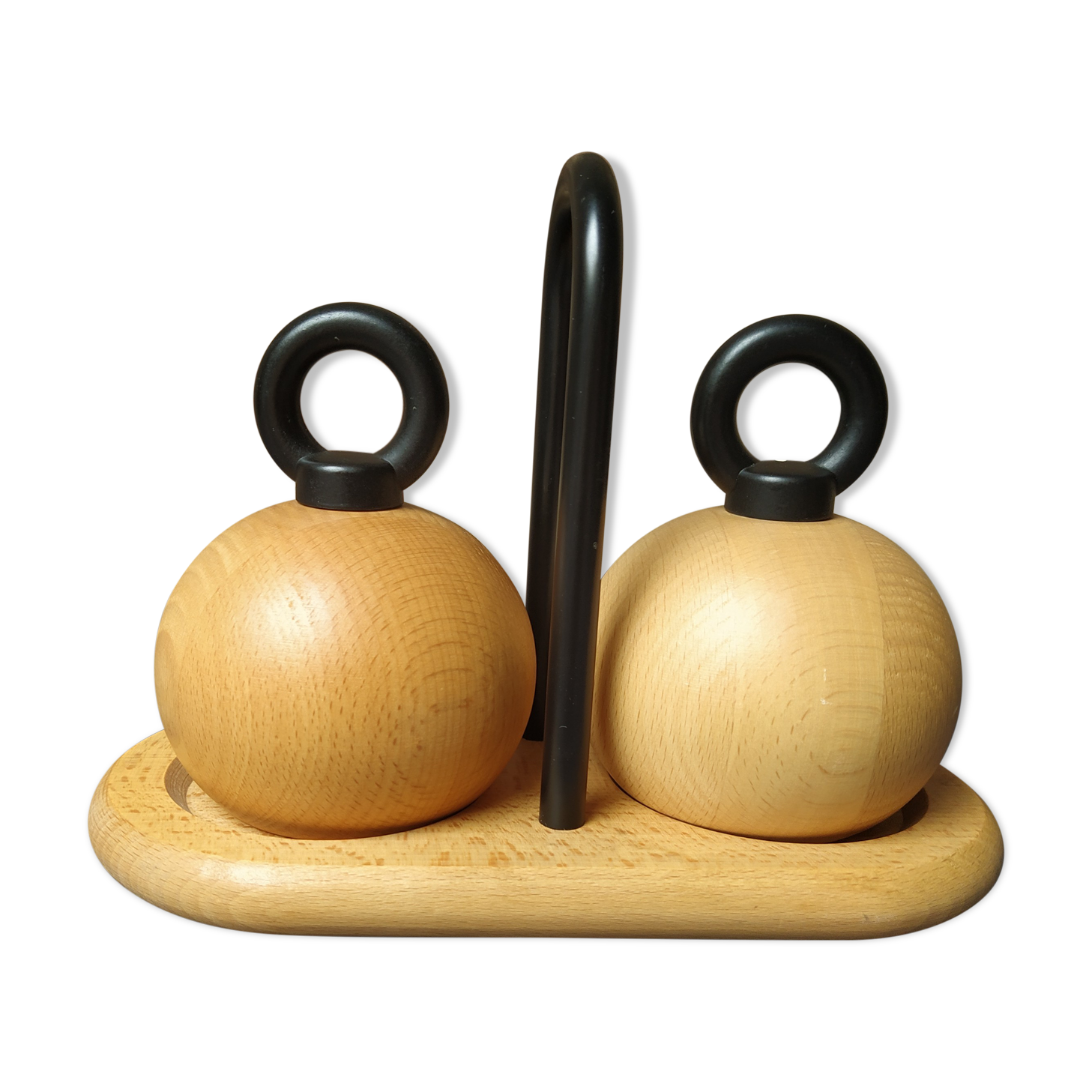 Set of salt and pepper mills
