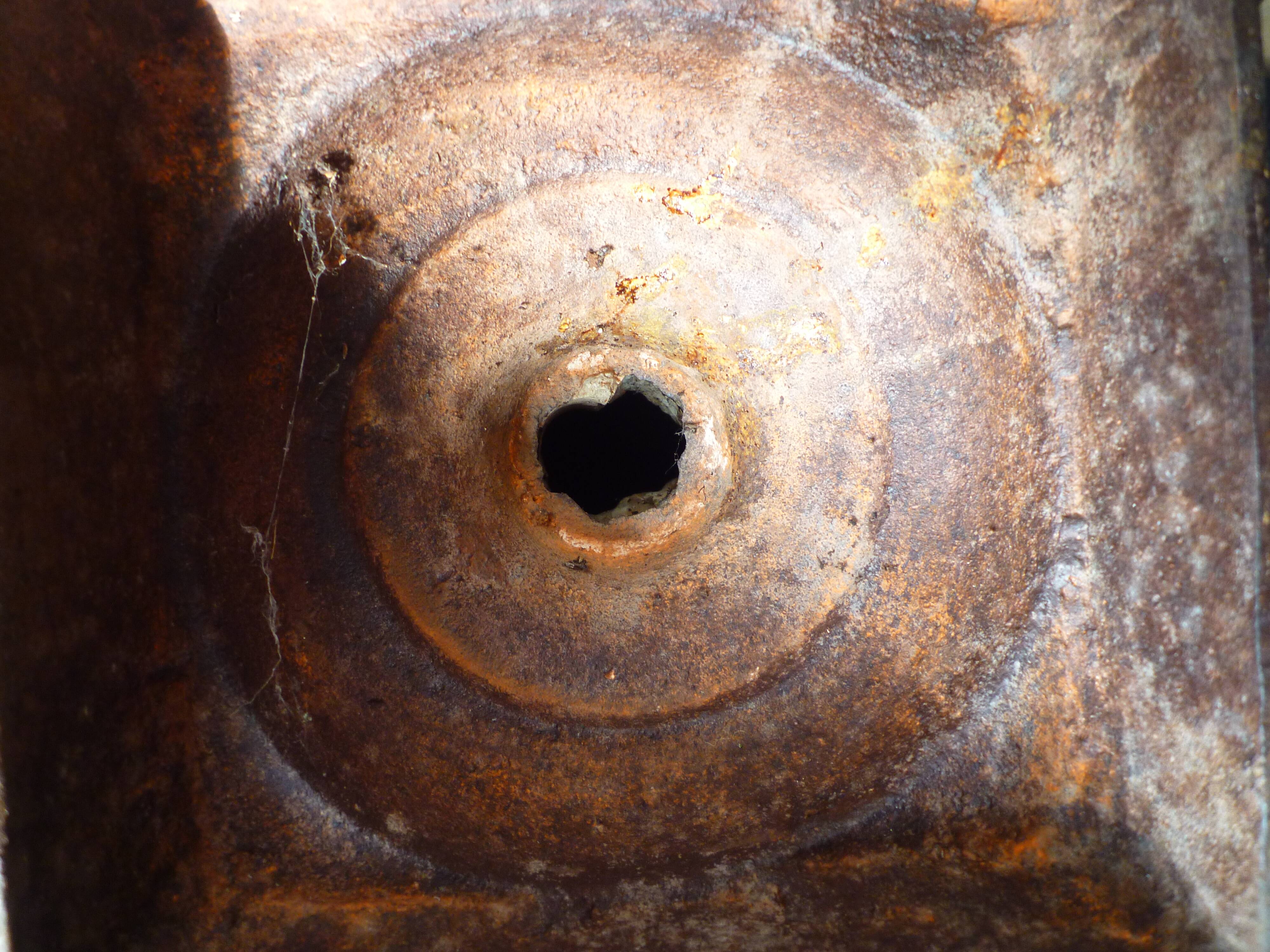 Pair gardener vases medici style cast iron xixth establishment emile pêchenard