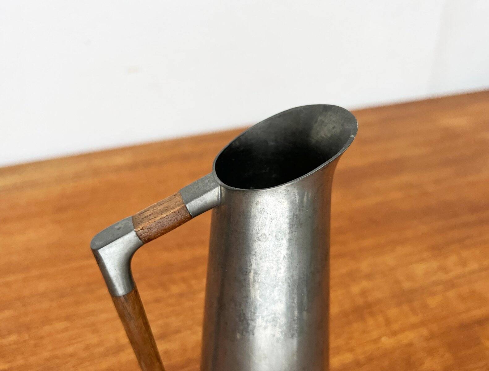 Mid-Century Pewter Carafe Vase with Teak Handle by K.M.D. Tiel Royal Holland Pewter, 1960s