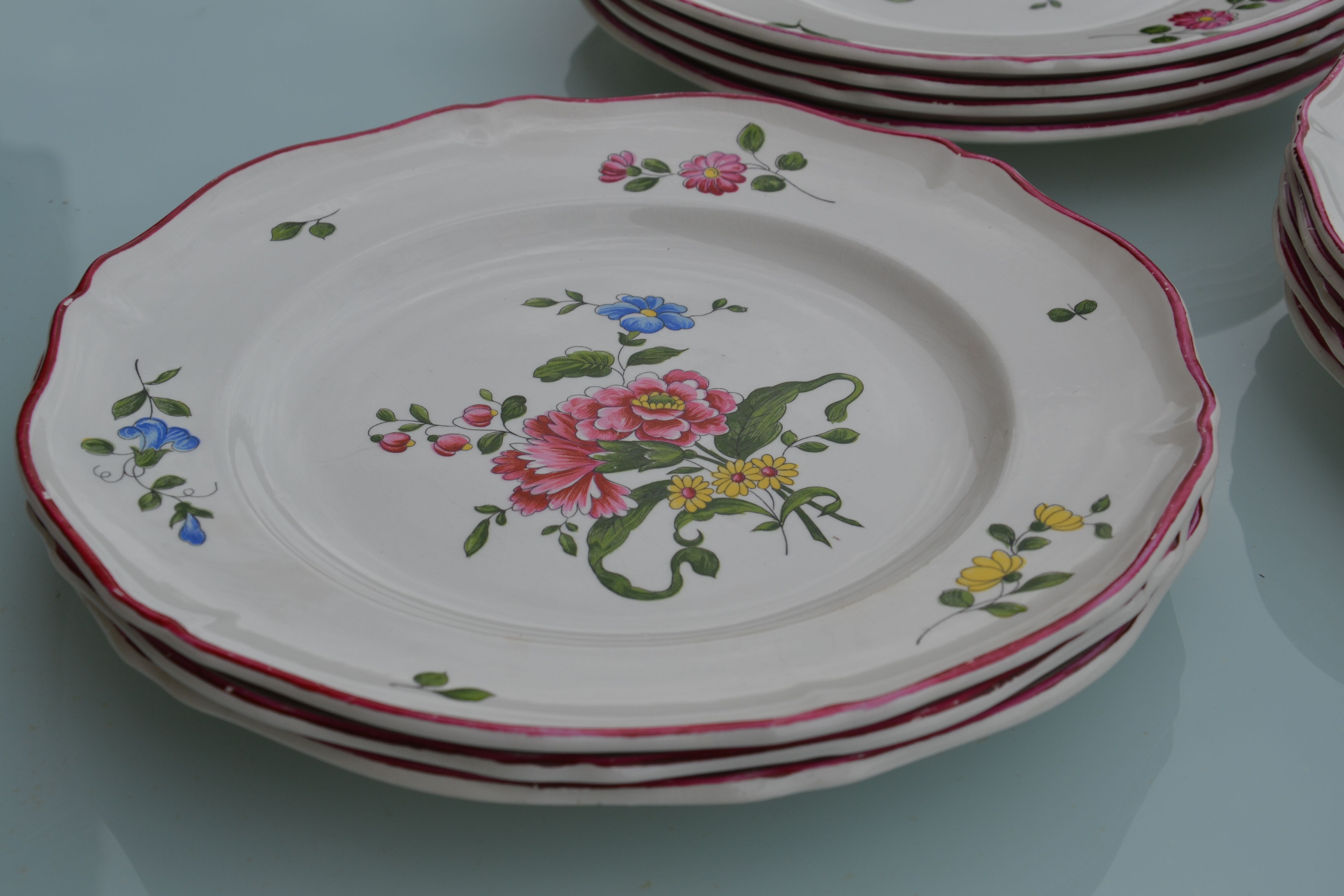 12 old St Amand flat plates 1713