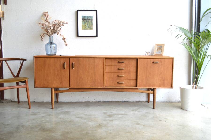 English enfilade by G-Plan * 206 cm