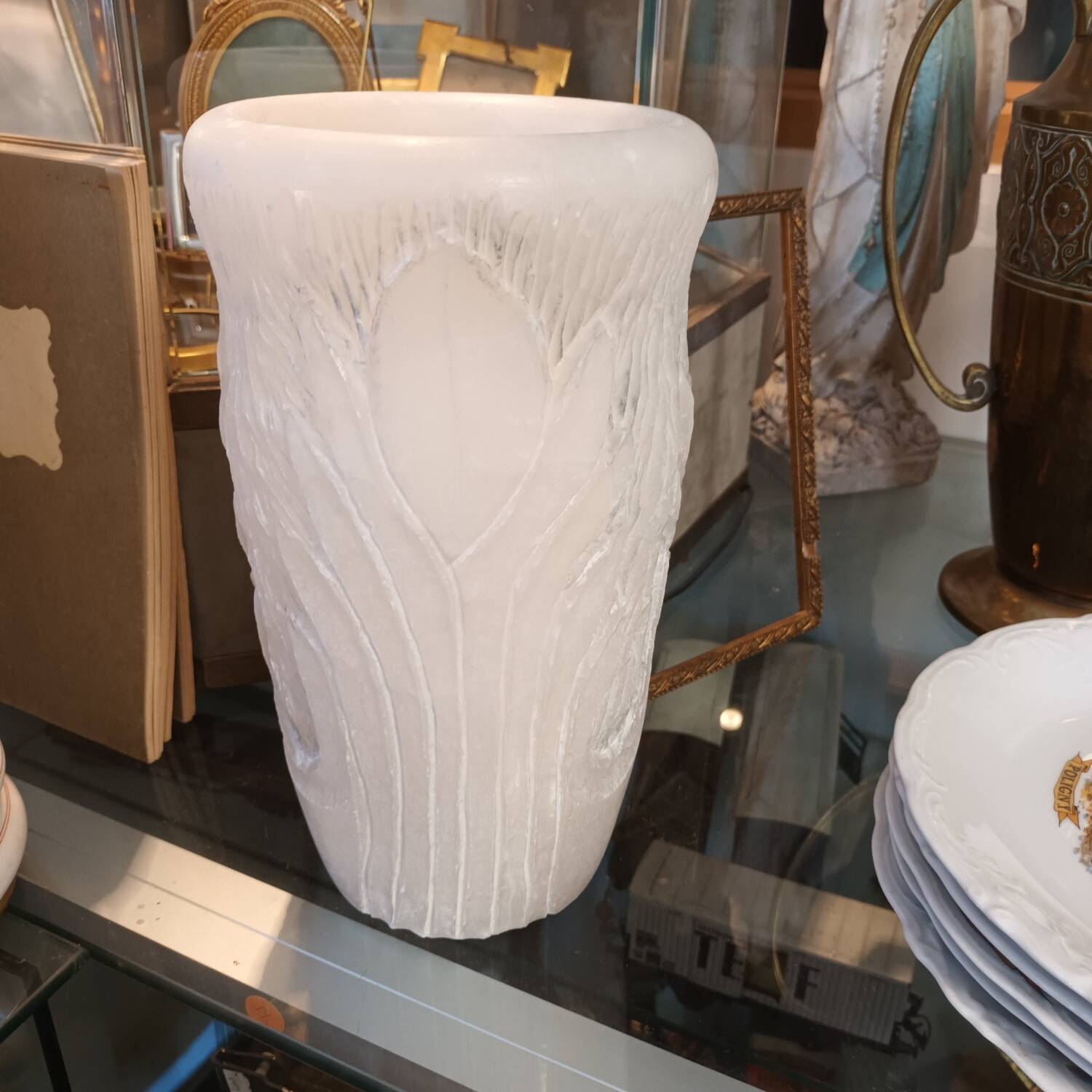 Vase en albâtre vintage