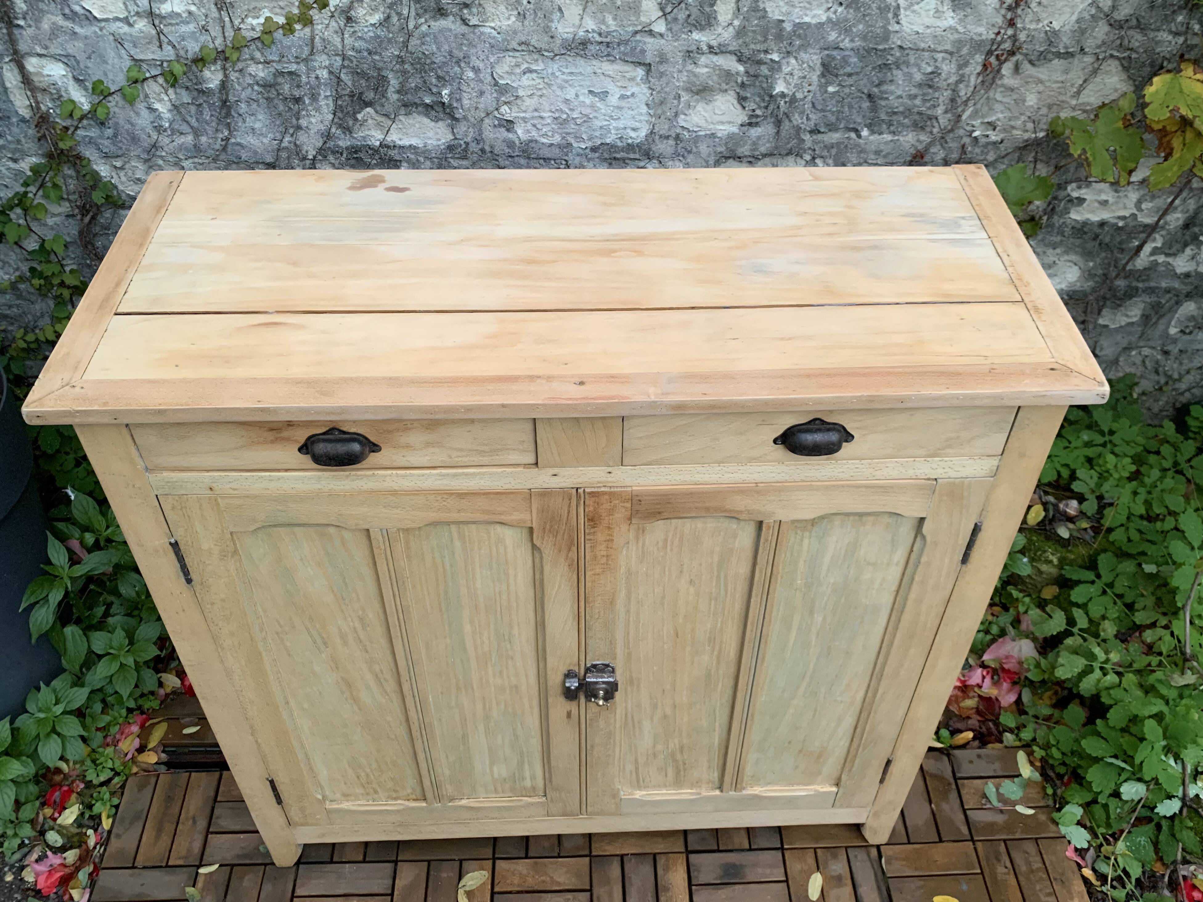 Buffet parisien ancien bois brut