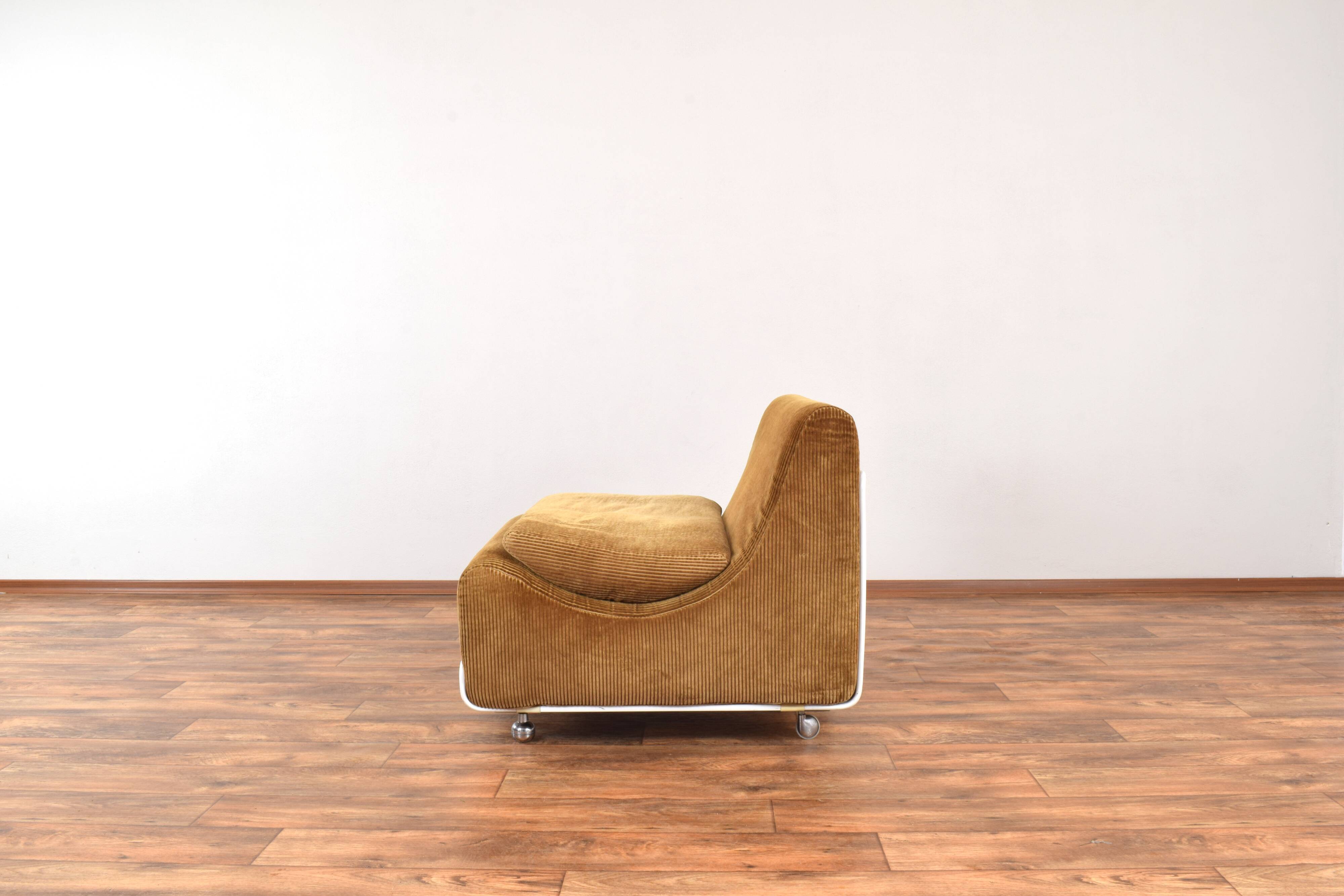 Fauteuil lounge space-age modèle orbis par luigi colani pour cor, années 1970.