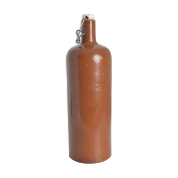 Bouteille en grès vernissé