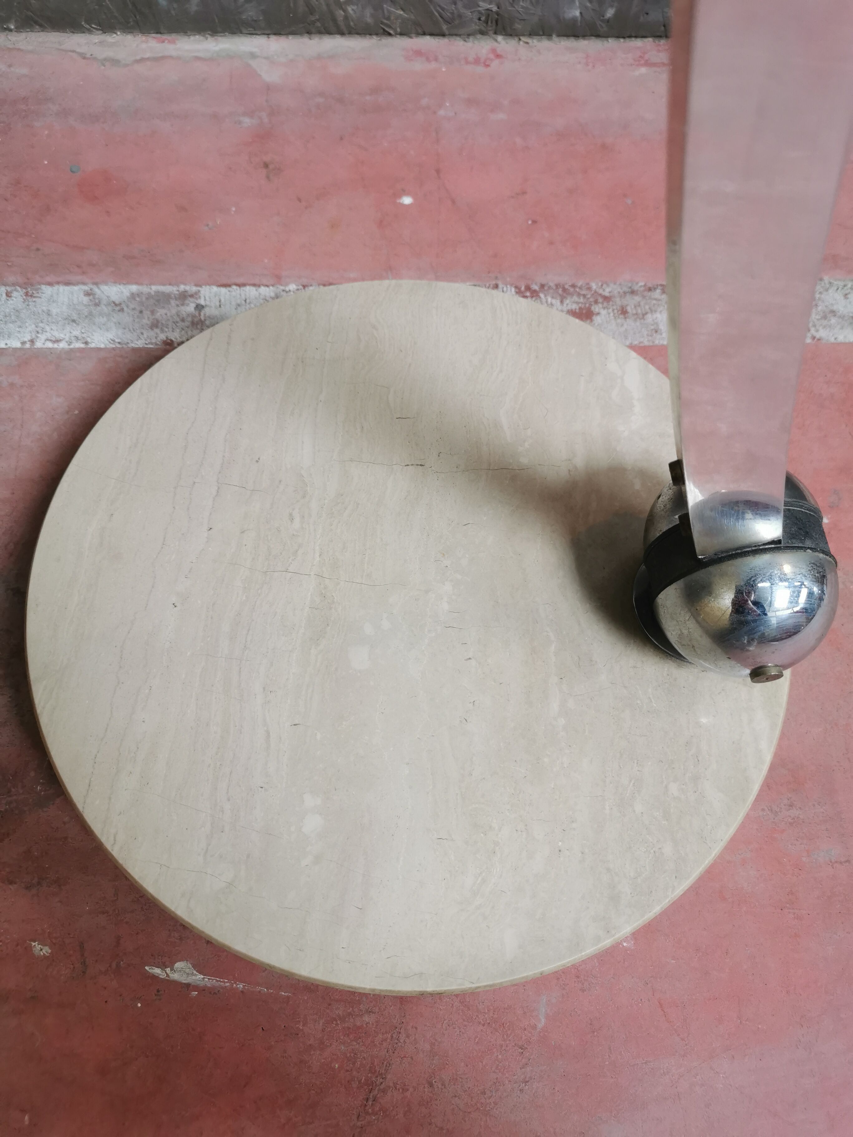 Arc floor lamp by Harvey Guzzini 70s