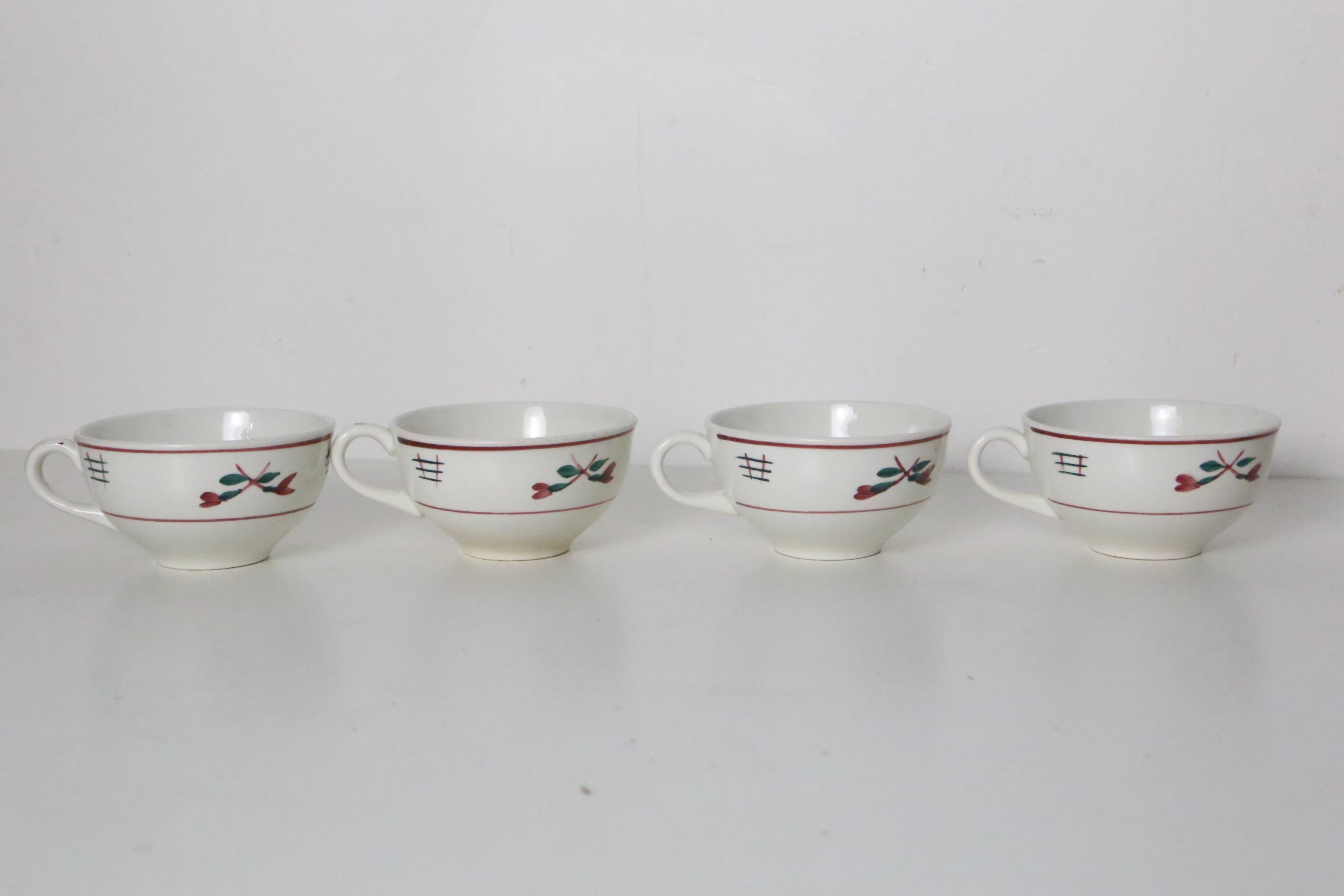 Set of 4 cups, vintage, French