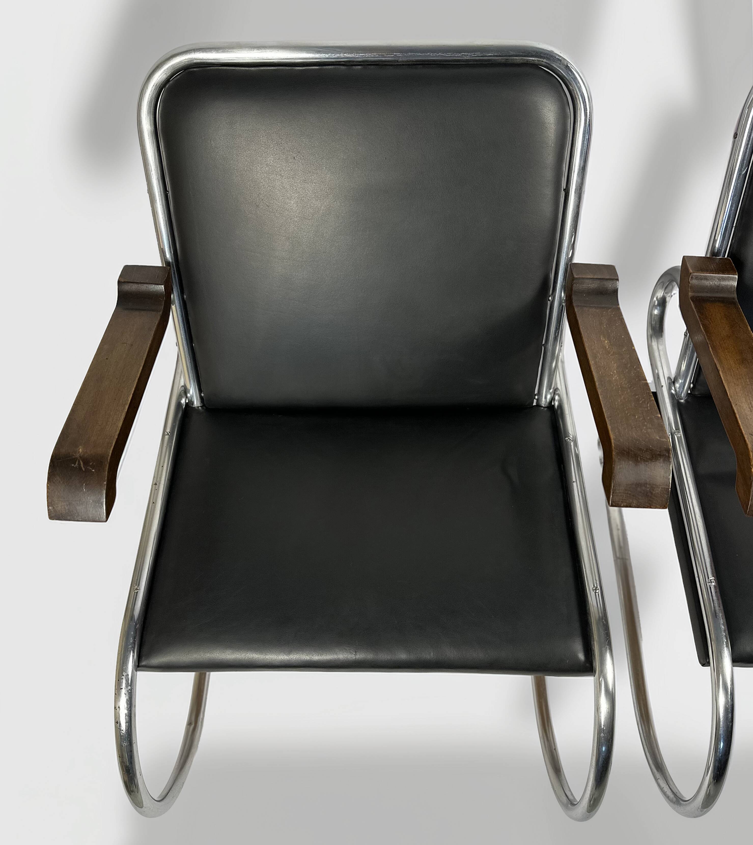 Pair of 1930s - 40s Bauhaus Cantilever Armchairs – Tubular Steel, Wooden Arms