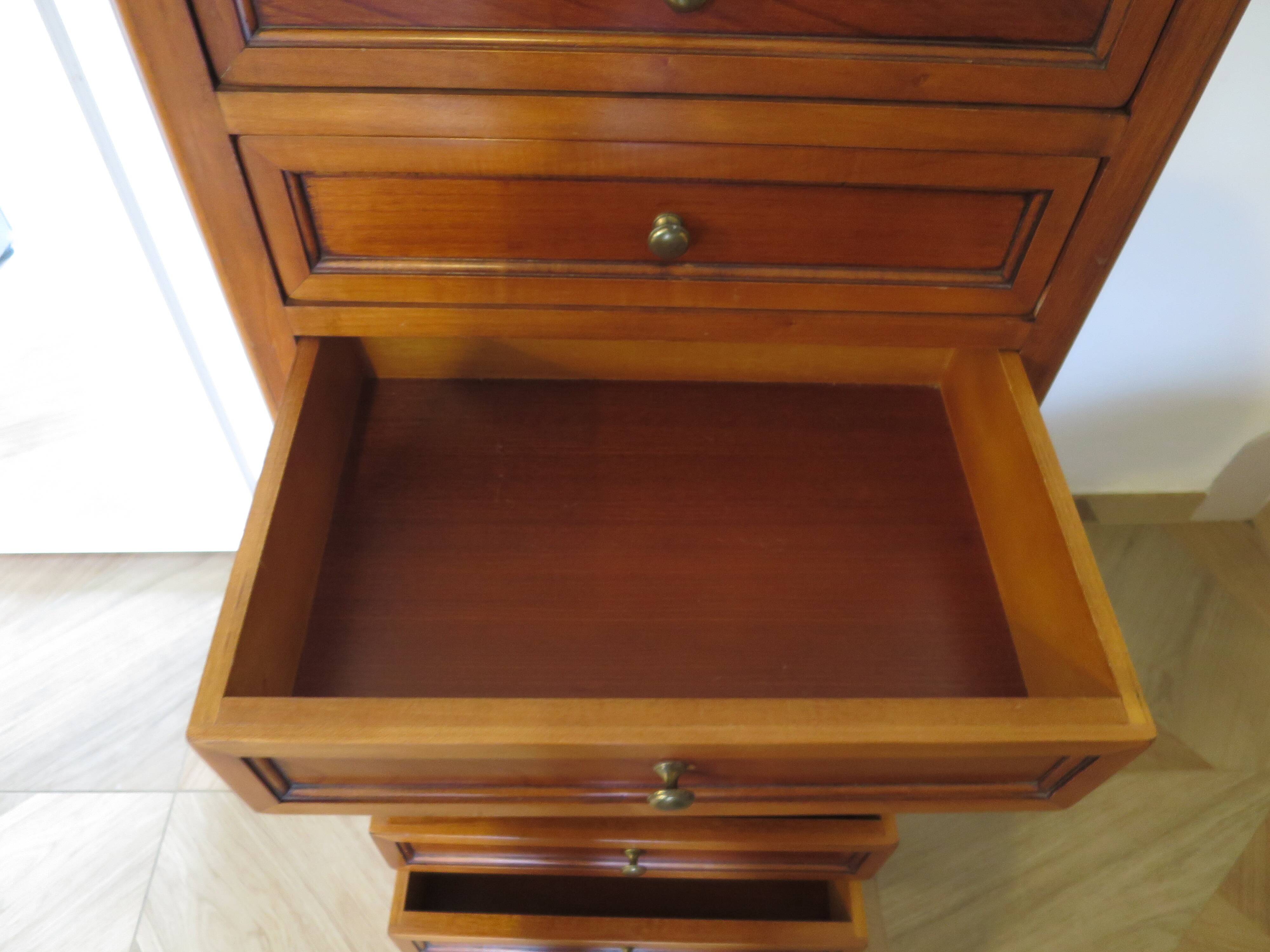 Rare Louis Philippe chest of drawers with 7 drawers from the 80s in cherry wood