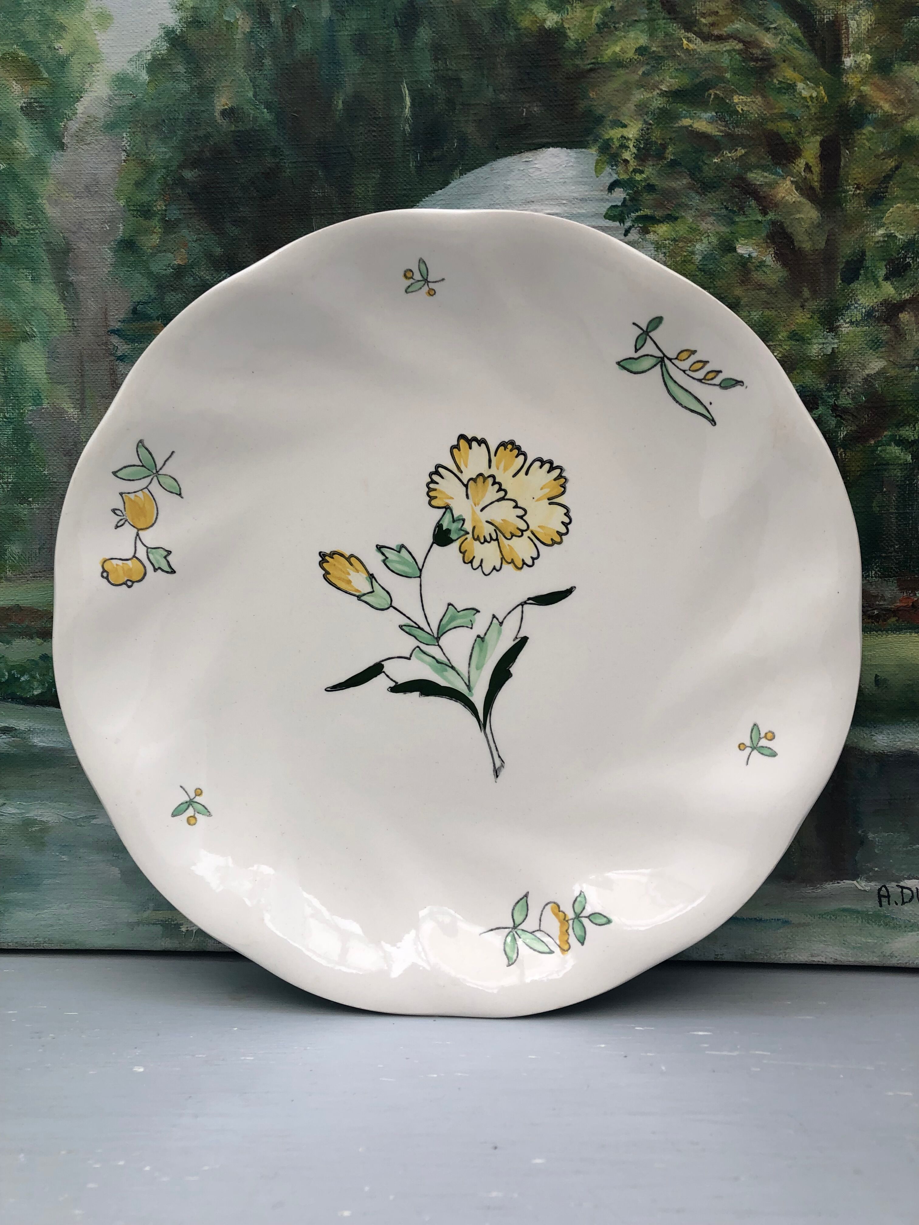 Lots of 6 flat plates model embrun, with floral motifs. Stamped Salins France