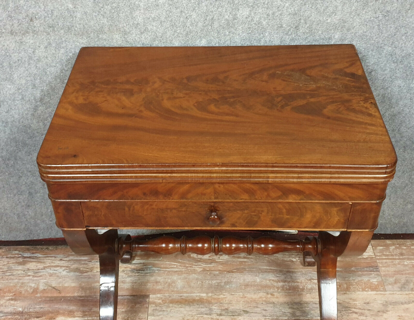 Table a games empire era, mahogany restoration around 1810