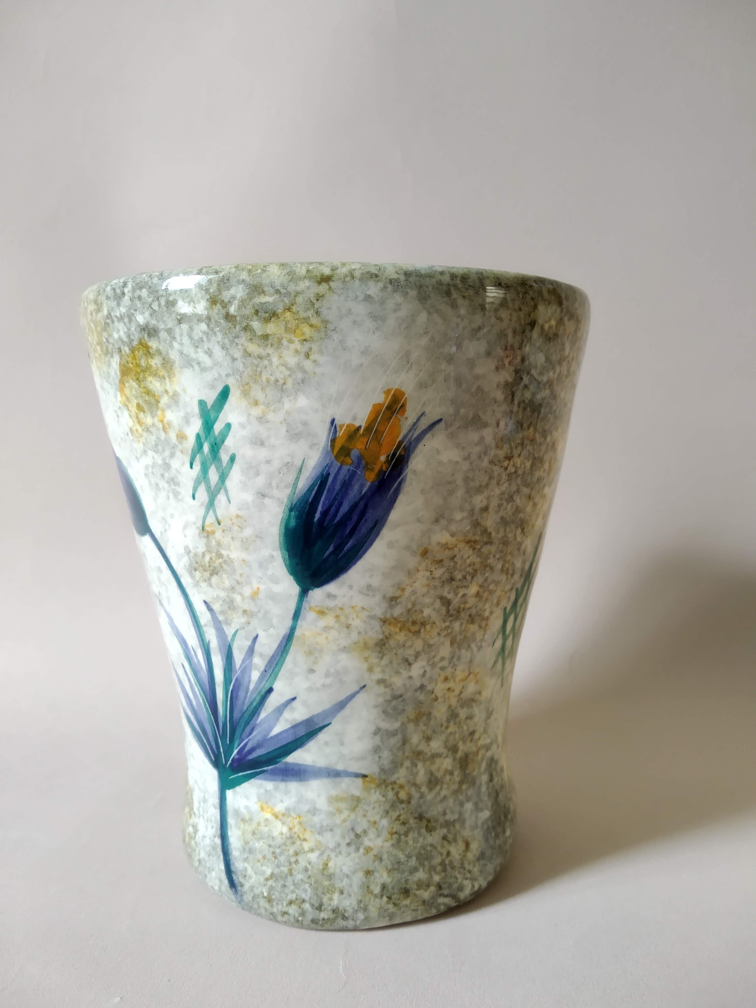 Thistle vase J Yyell Vallauris