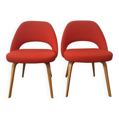 2 chaises Conférence par Eero Saarinen