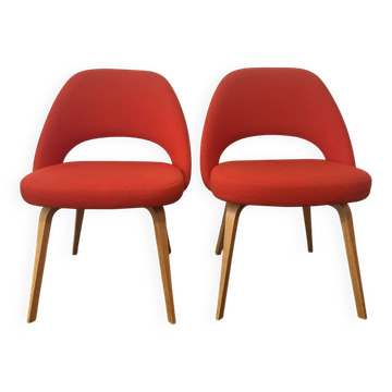 2 chaises Conférence par Eero Saarinen