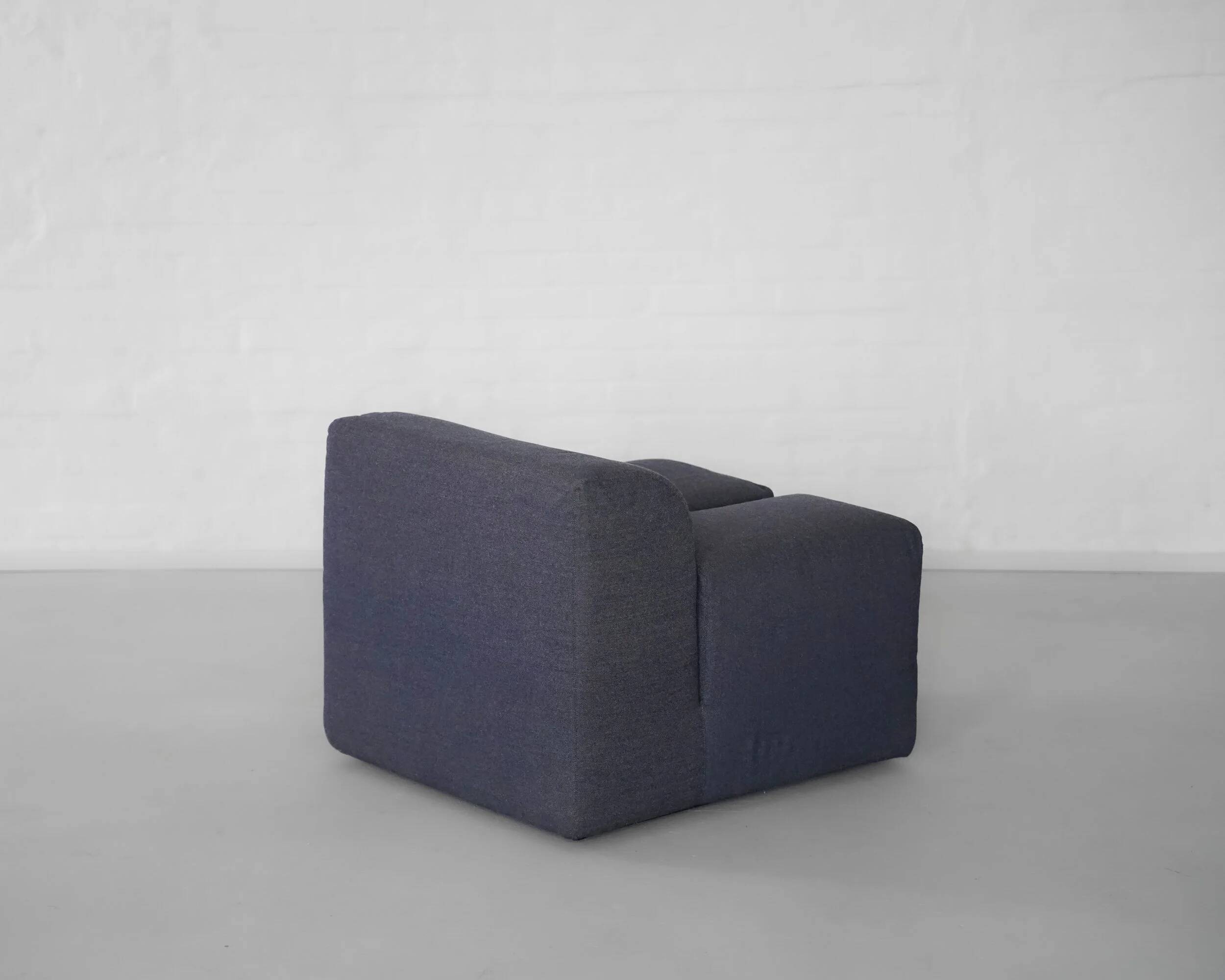 'Ipercubo 200' by Jonathan de Pas, D'Urbino, Lomazzi for Driade