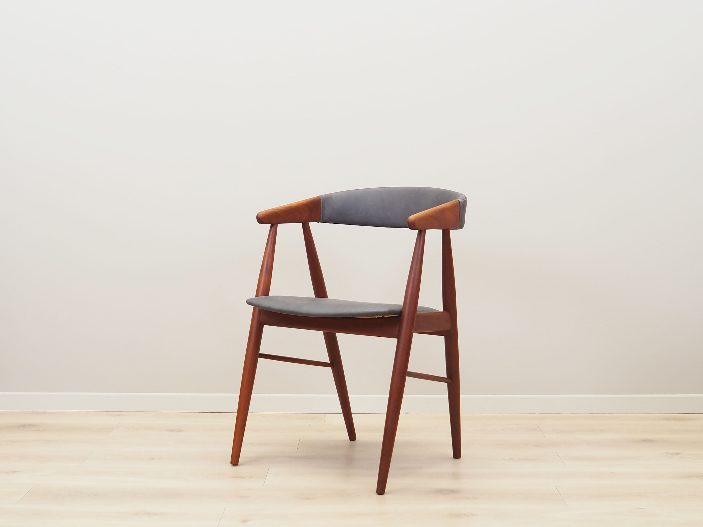 Set of four teak chairs, Danish design, 1960s, designer: Ejner Larsen & Aksel Bender Madsen