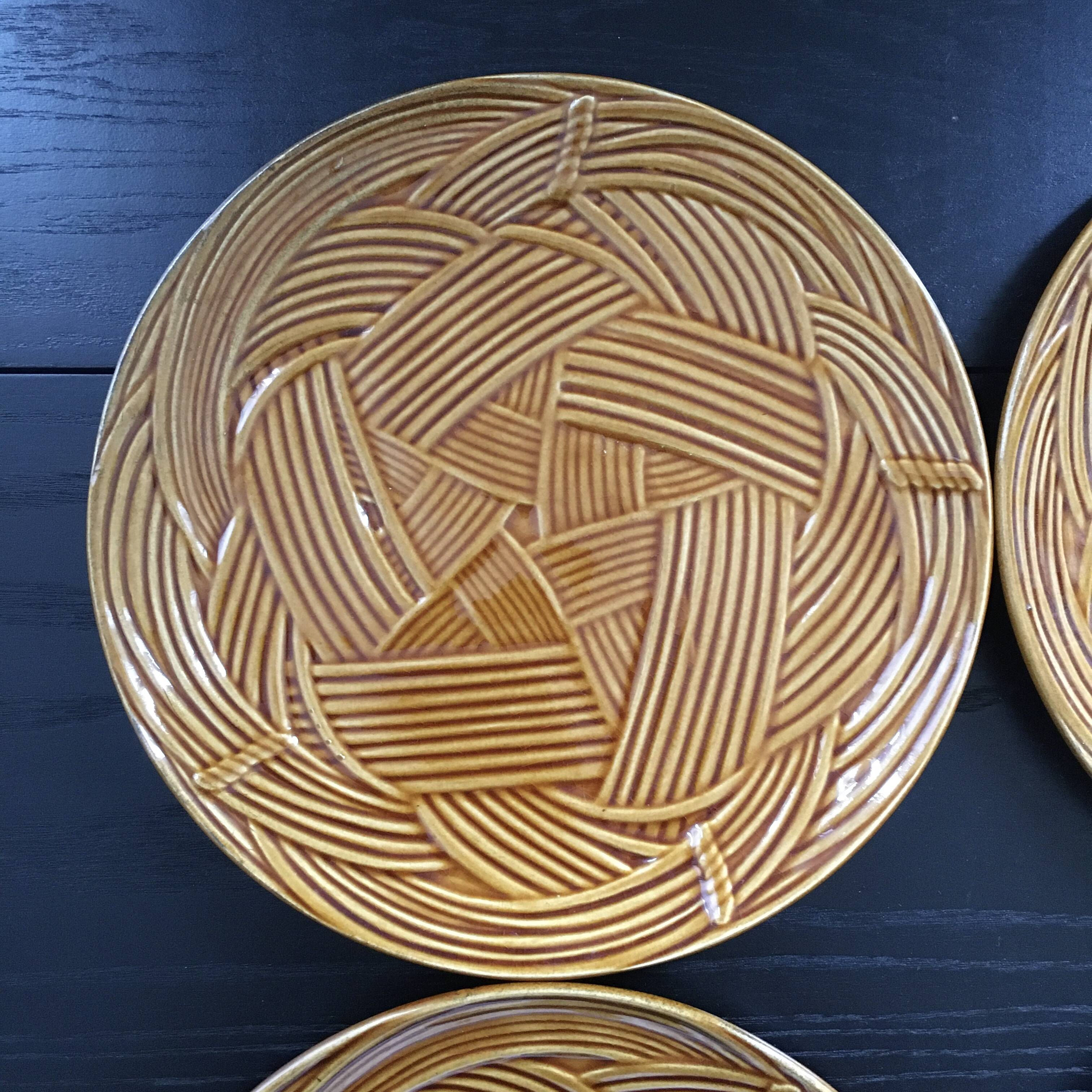 Set of 4 Gien plates