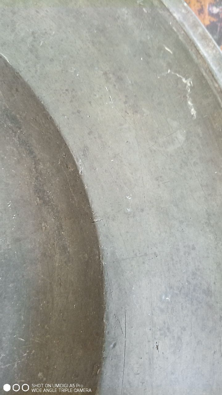 Dish called "à la cardinal" in 18th century pewter - 37.5 cm with coat of arms