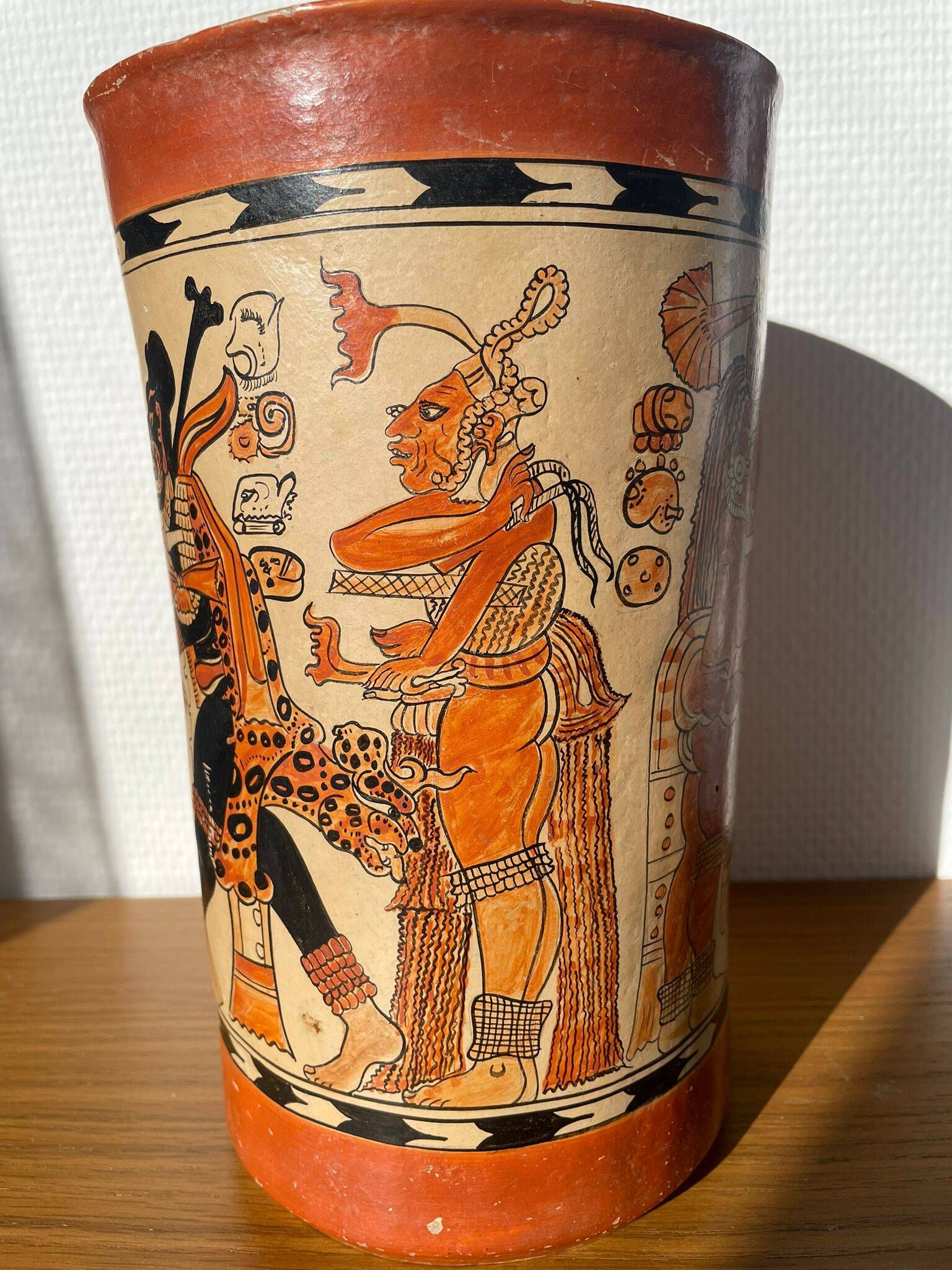 Reproduction artisanale vase / poterie maya