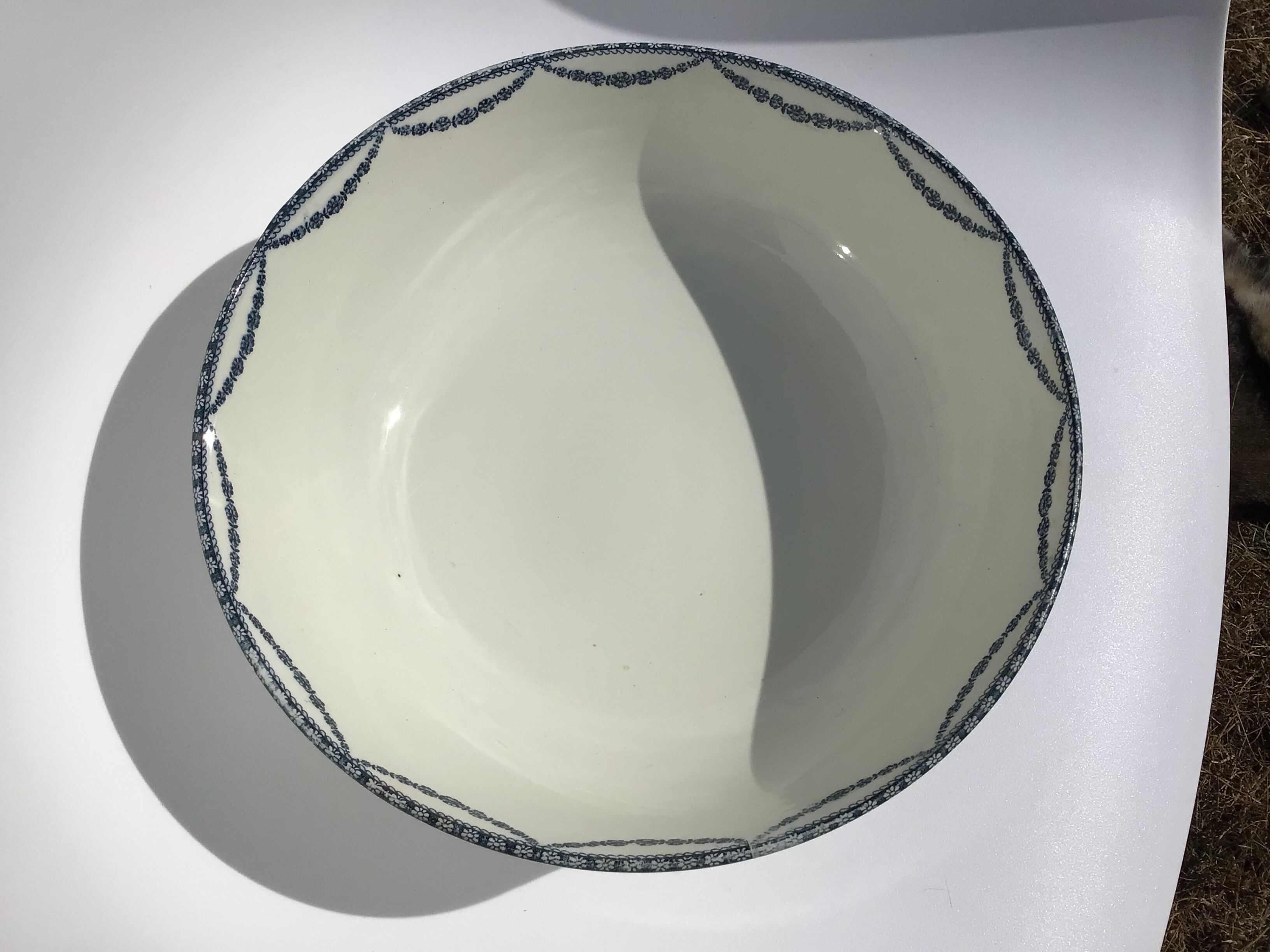 Salad bowl Terre de Fer Salins Vincennes diameter 27cm marine