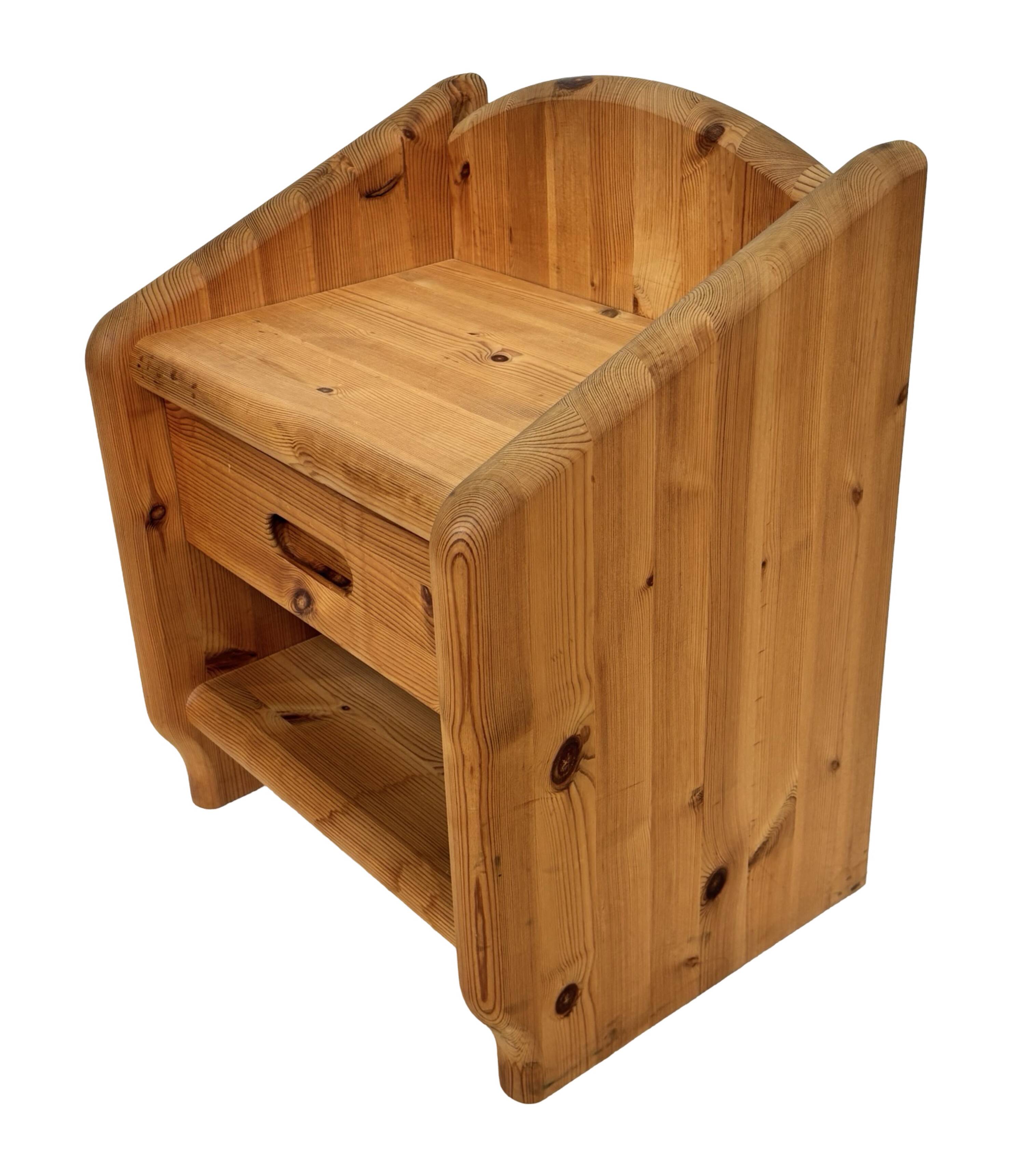 Vintage set of two pine wood bedside tables