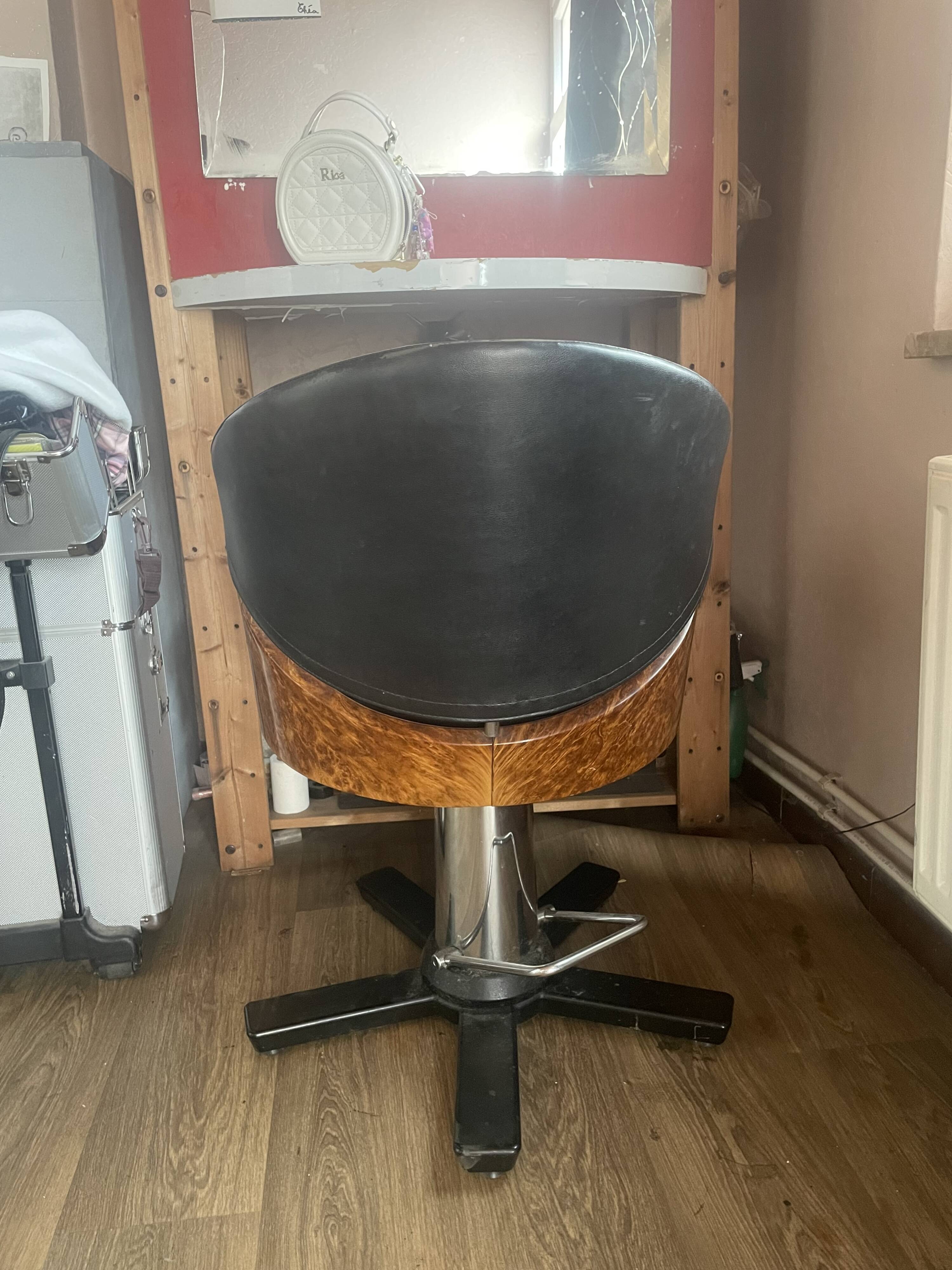 Fauteuil de coiffeur vintage Space Age — effet ronce, années 1970
