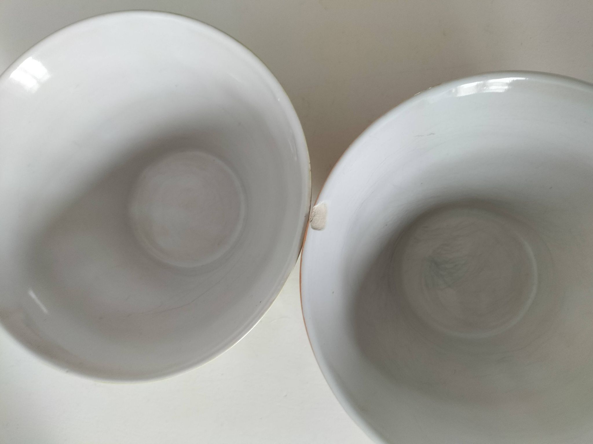 2 large vintage farm bowls in lime green and orange