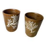 Stoneware cup with coral design