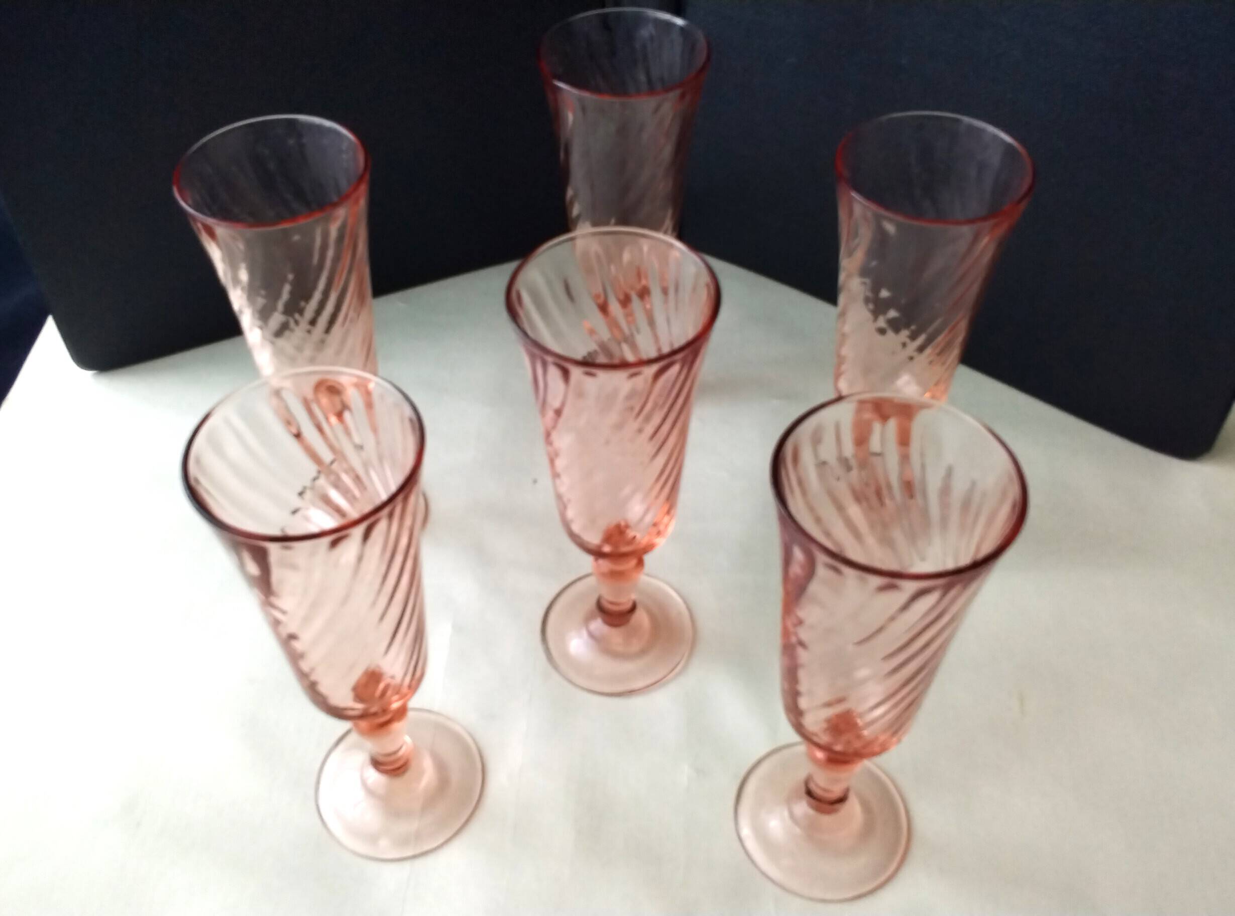 6 Champagne flutes Luminarc Model Rosaline Vintage