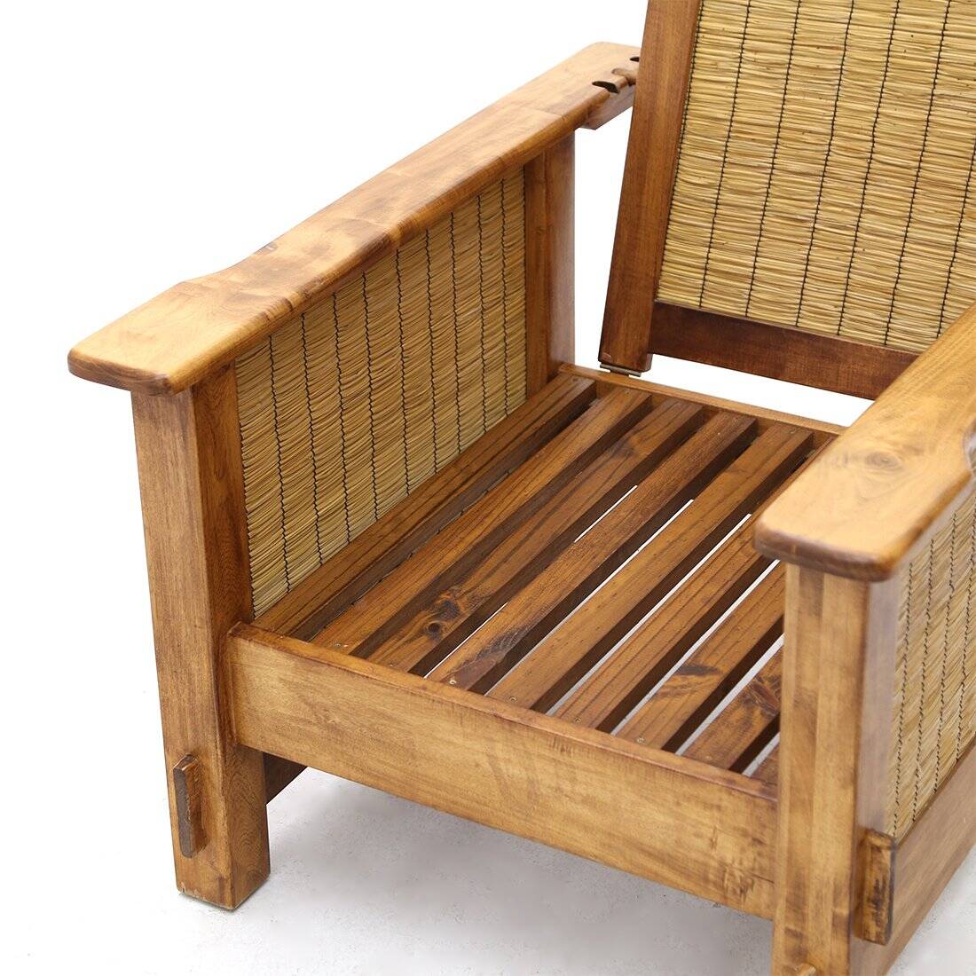 Set of South African colonial armchairs in wood and straw, 1980s.