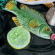 Assiette murale majolique barbotine vallauris 1950