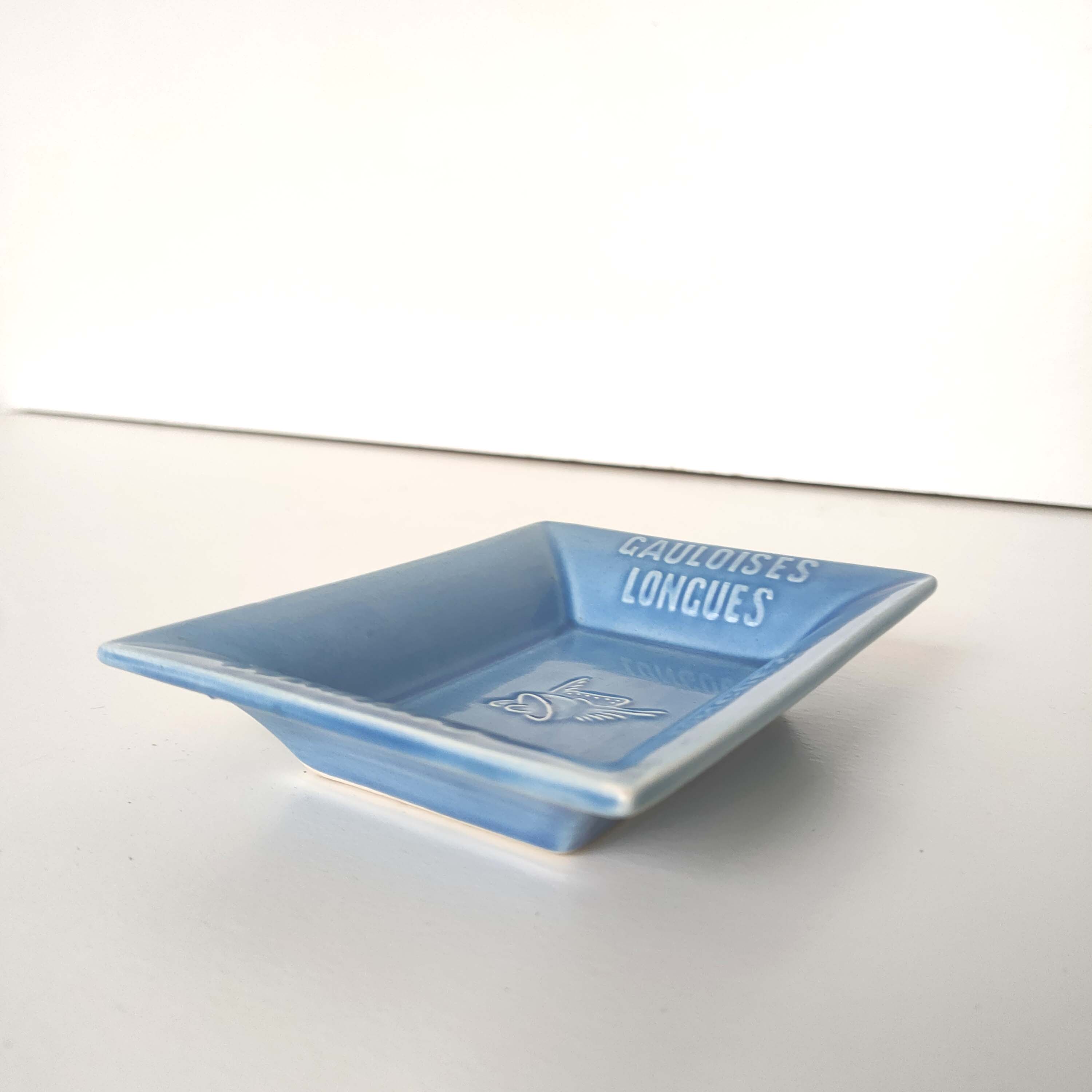 Ceramic gallic ashtray