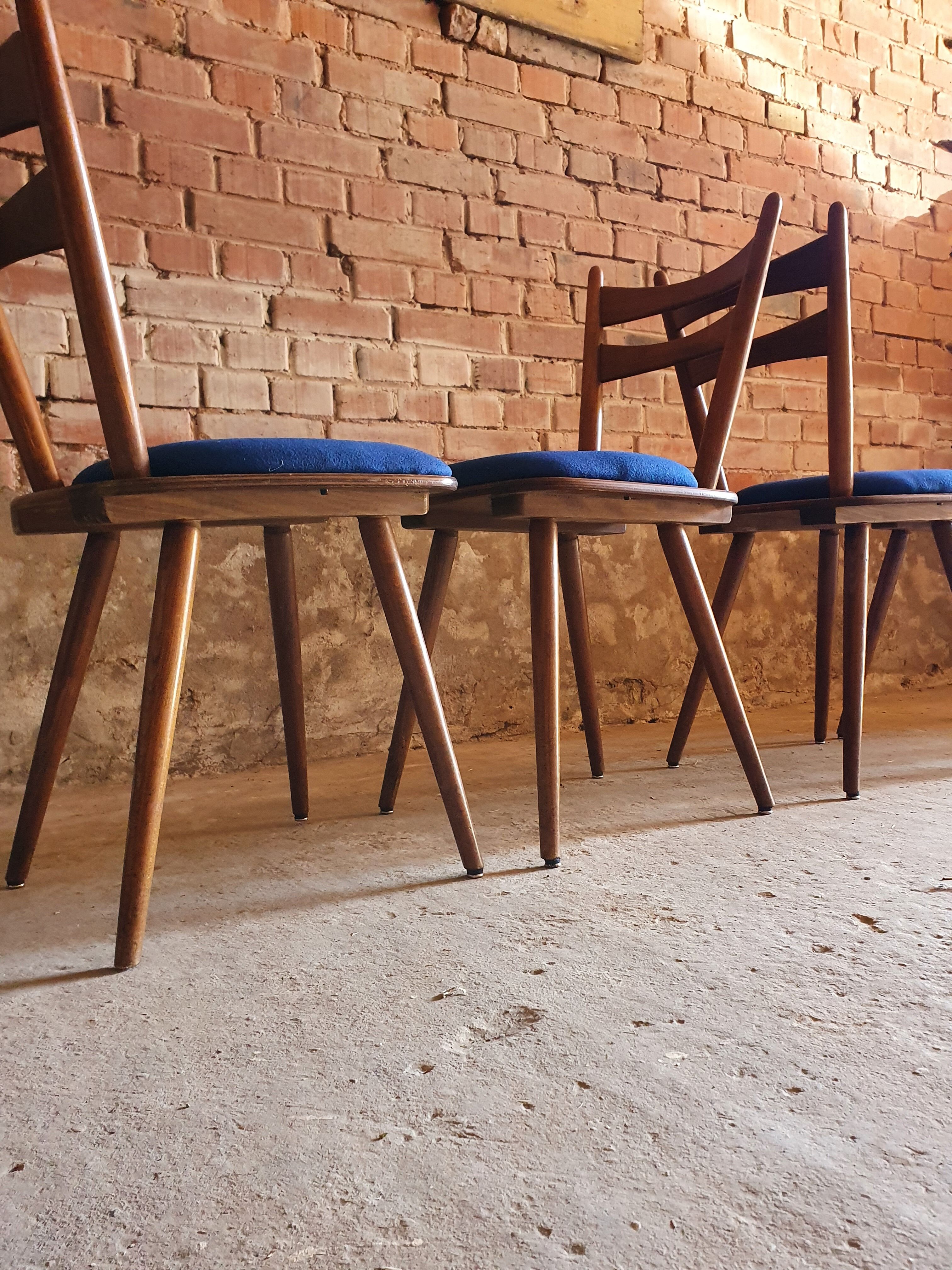 4 chairs bistro 70"s