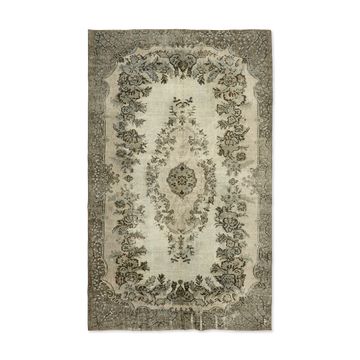 Hand-Knotted Carved Anatolian 1970s 186 cm x 292 cm Grey Carpet