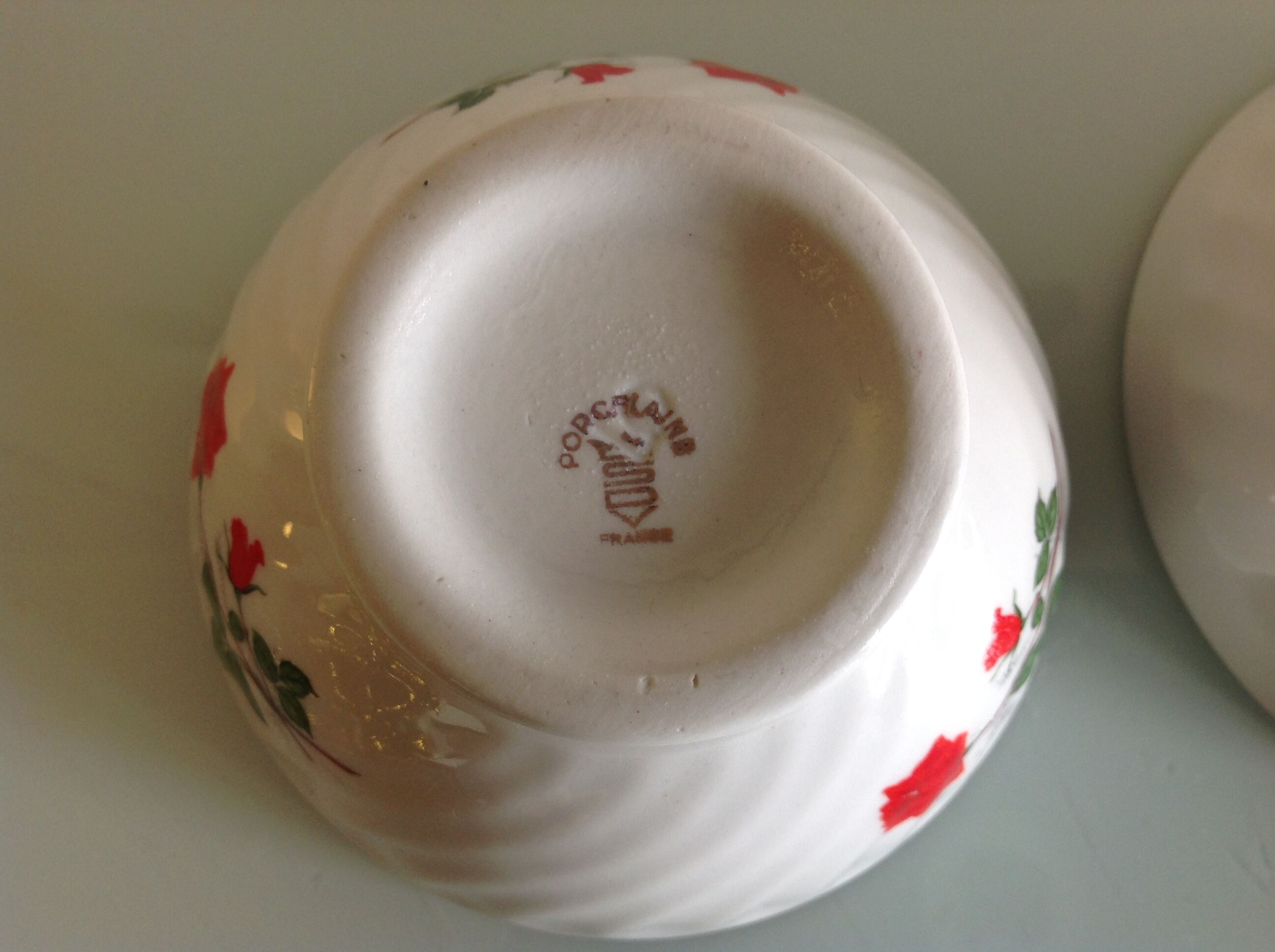 Two white bowls with floral decor in Limoges SD porcelain / vintage 60-70