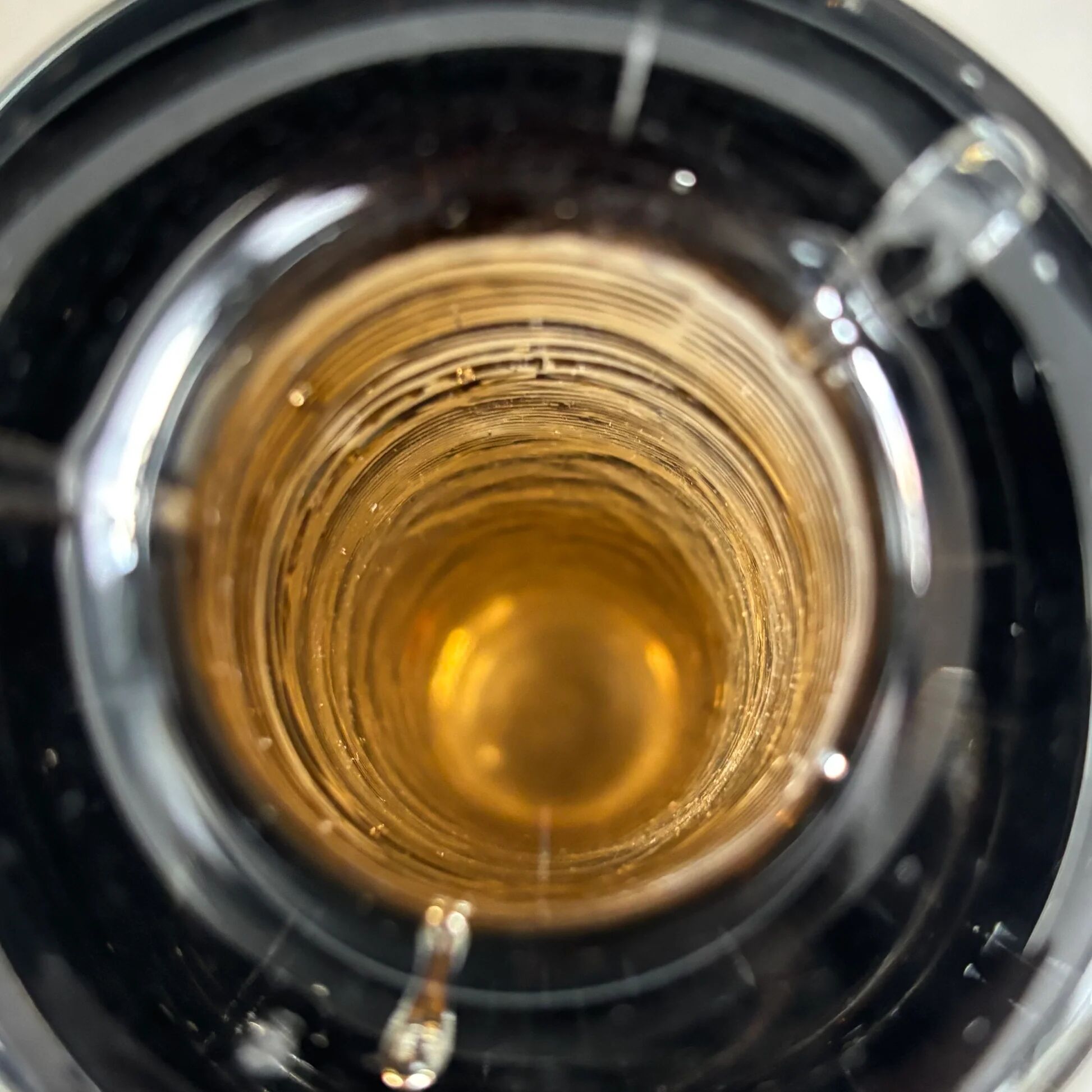 Grand bougeoir en verre moulé marron - Ref 1350