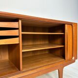 Enfilade danoise en teck par Bernhard Pedersen & Son, années 1960