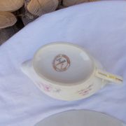 Ceramic service with 5 dishes