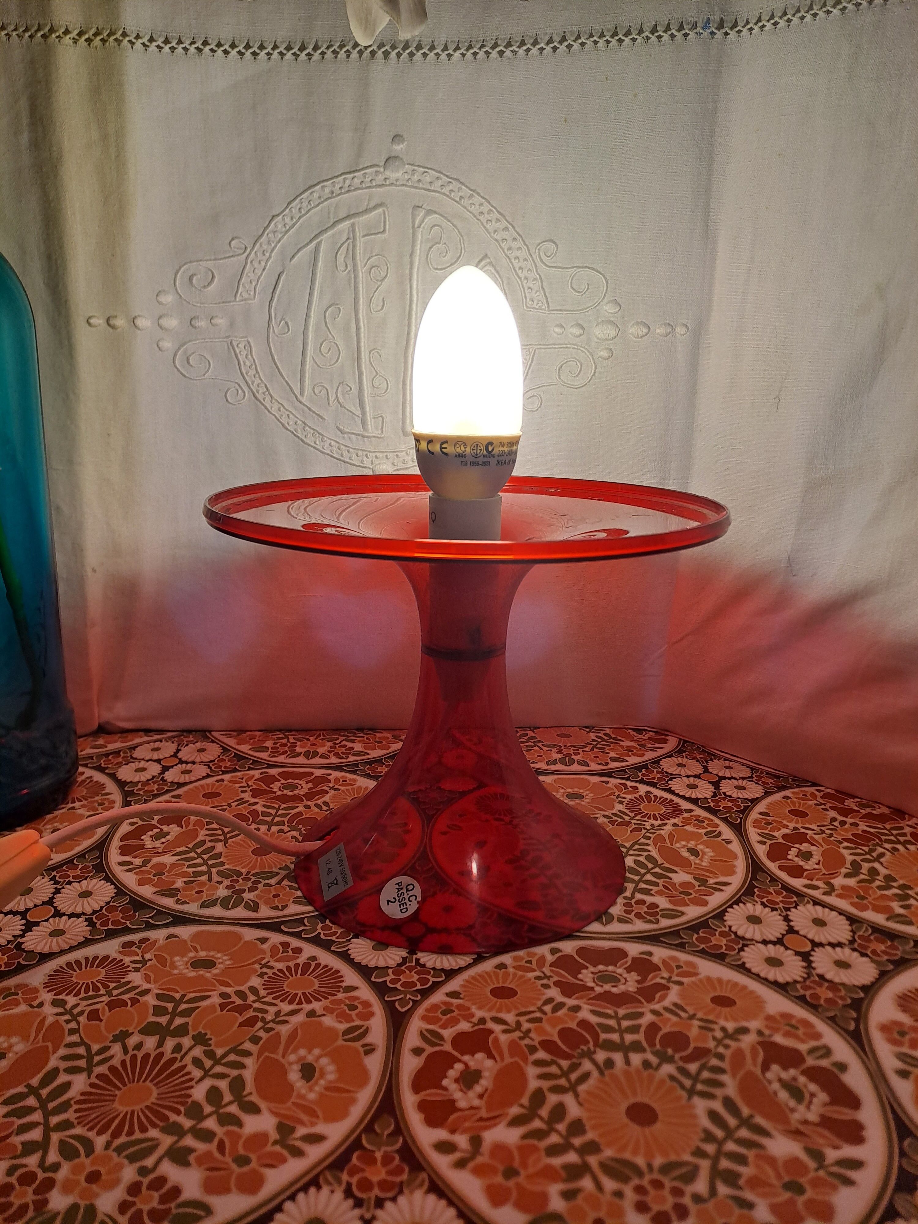 Red bedside lamp Ikea sweden 90 model lampan style 70 years POP
