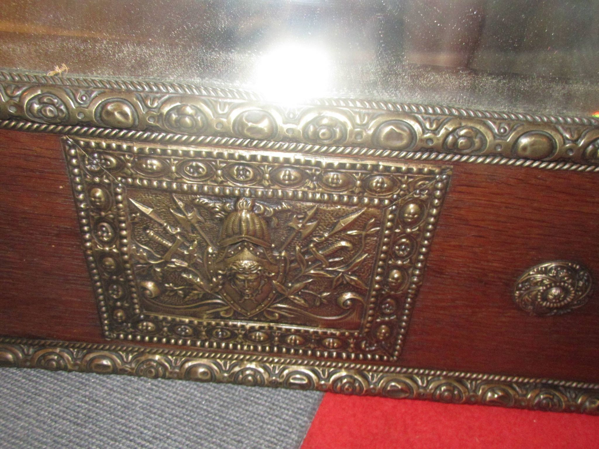 Miroir Napoleon III style medieval