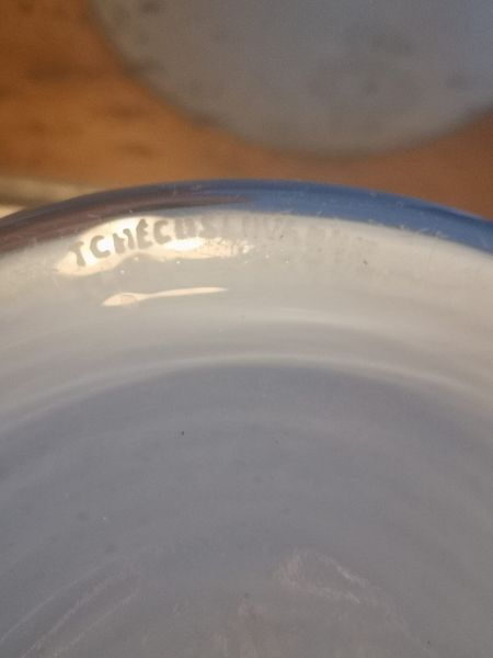 Antique table lamp signed in opaline 1930 Art Deco