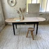 Oval pine farm table with 2m extensions