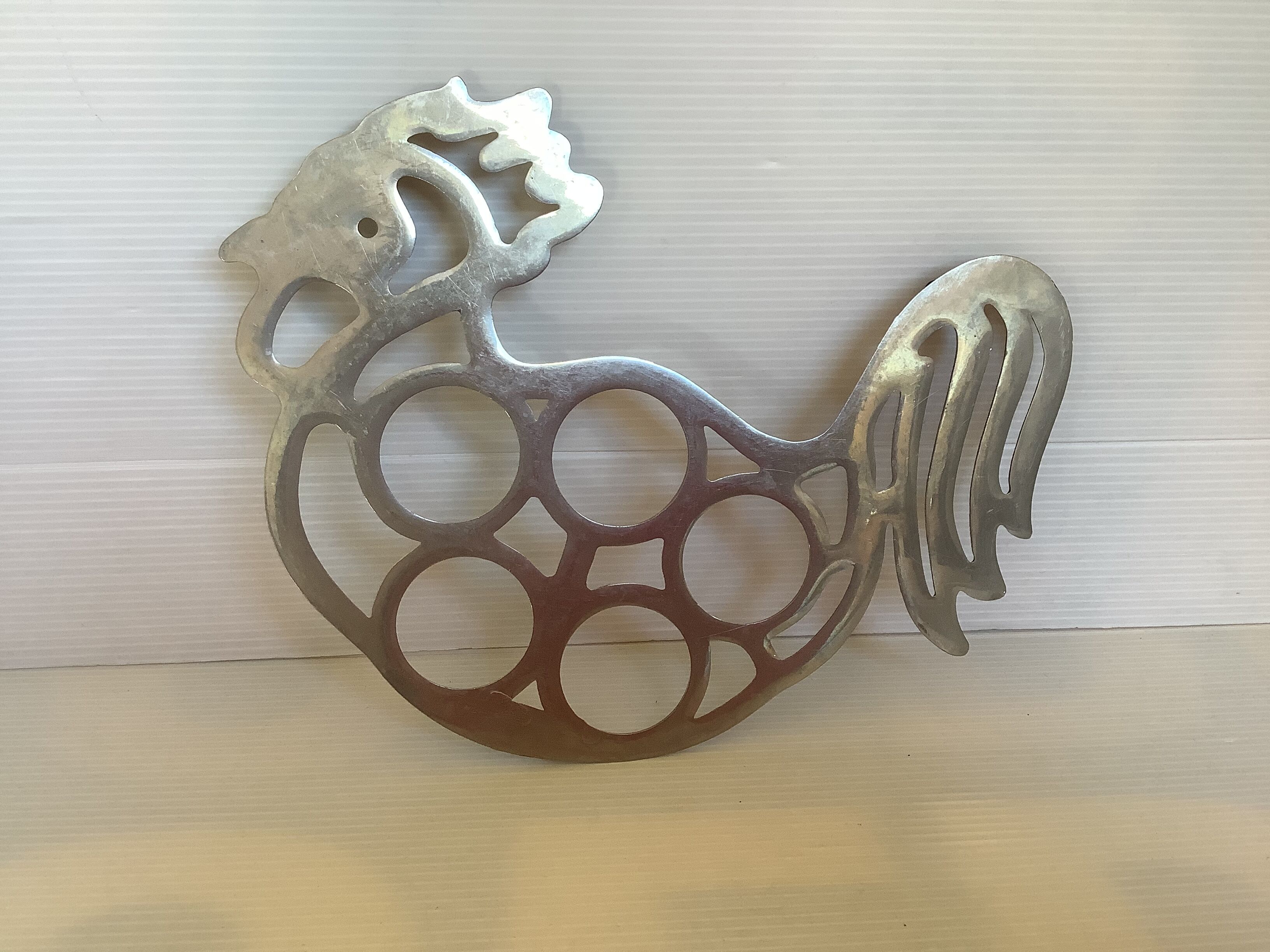 Rooster hen eggs trivet